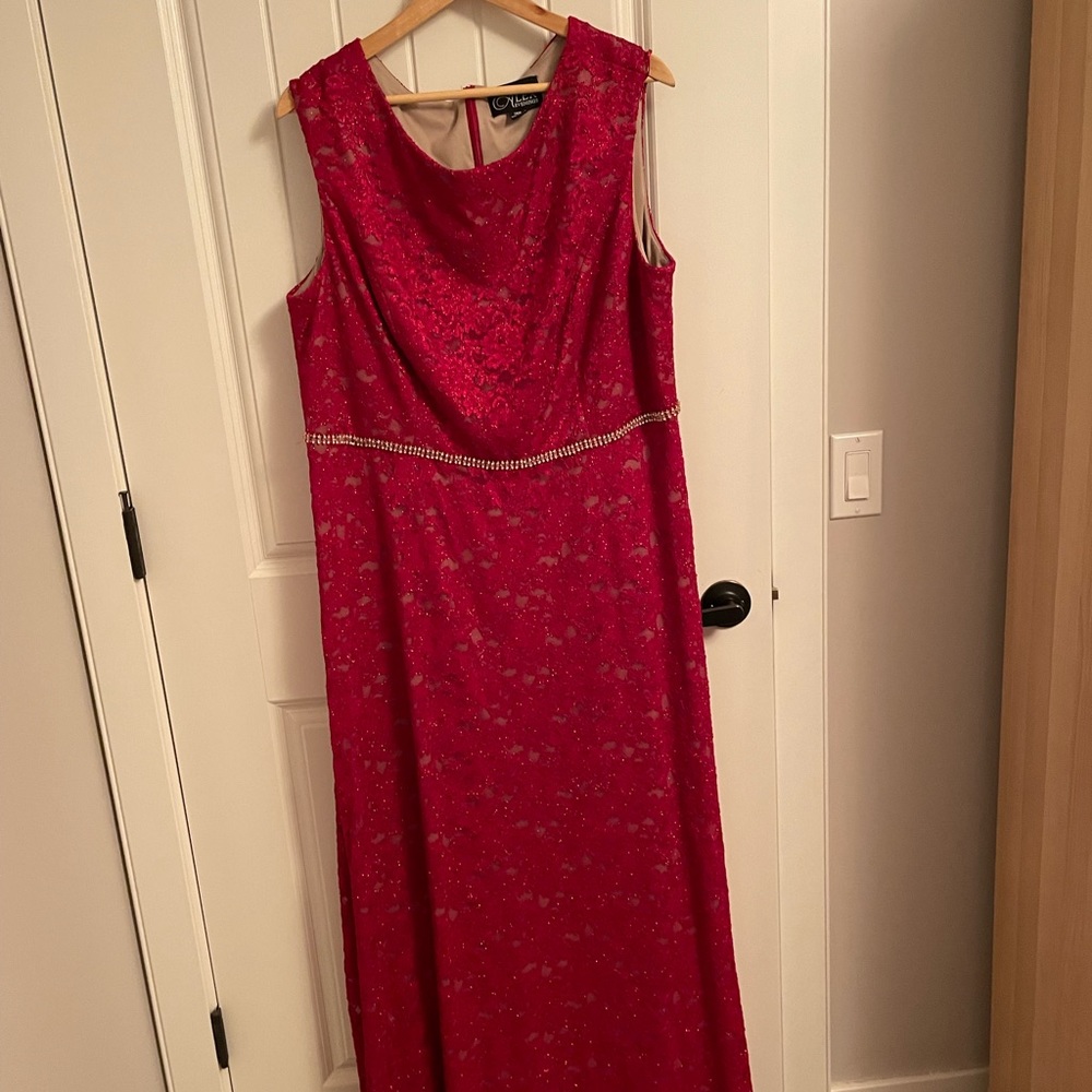 Lace red maxi